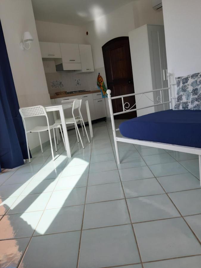 Calarossa Sardinia Apartments Isola Rossa Ngoại thất bức ảnh
