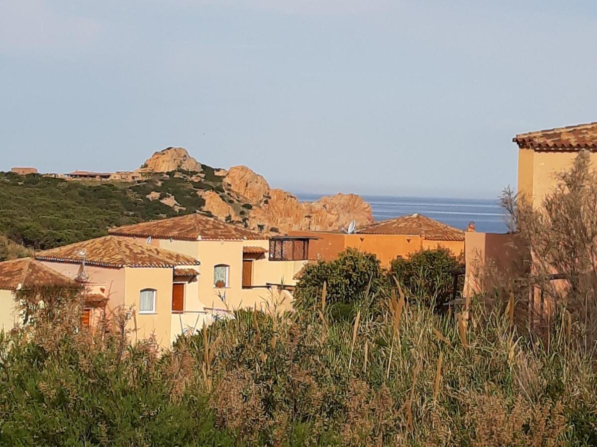 Calarossa Sardinia Apartments Isola Rossa Ngoại thất bức ảnh