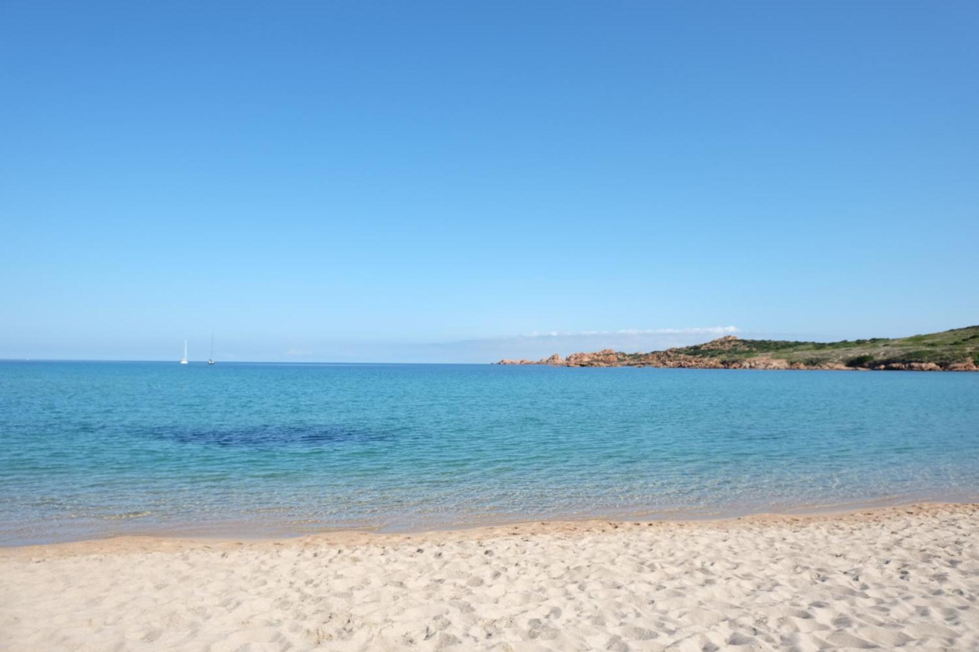 Calarossa Sardinia Apartments Isola Rossa Ngoại thất bức ảnh