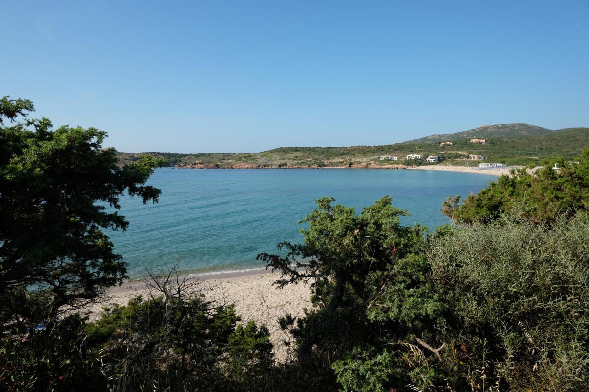 Calarossa Sardinia Apartments Isola Rossa Ngoại thất bức ảnh
