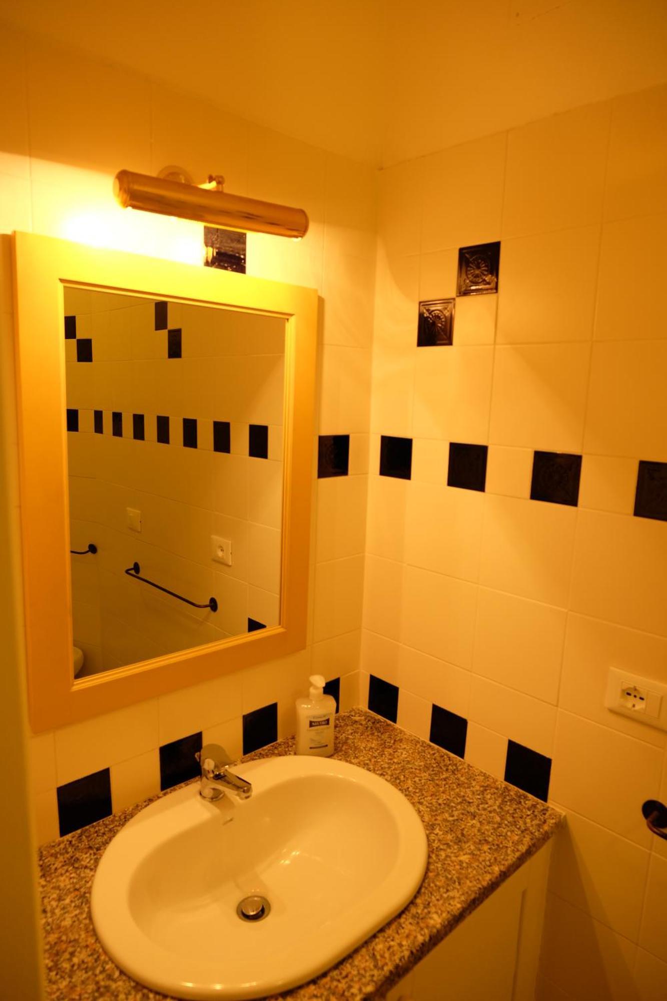 Calarossa Sardinia Apartments Isola Rossa Ngoại thất bức ảnh